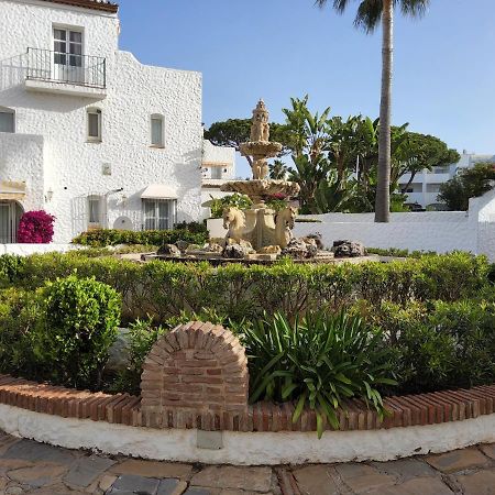 Tranquility Studio Apartment Malaga Bagian luar foto